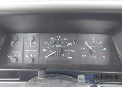 1993 Ford Ranger z USA, uszkodzony, nr VIN 1FTCR11U0PTA18534